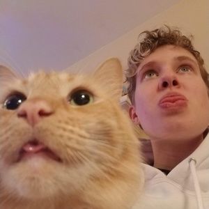 Meet your Posher, Sabrina